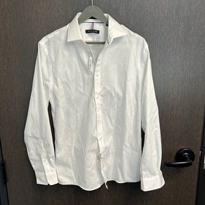 NWT! Mens Slim Fit Non Iron Tommy Hilfiger White Button Down